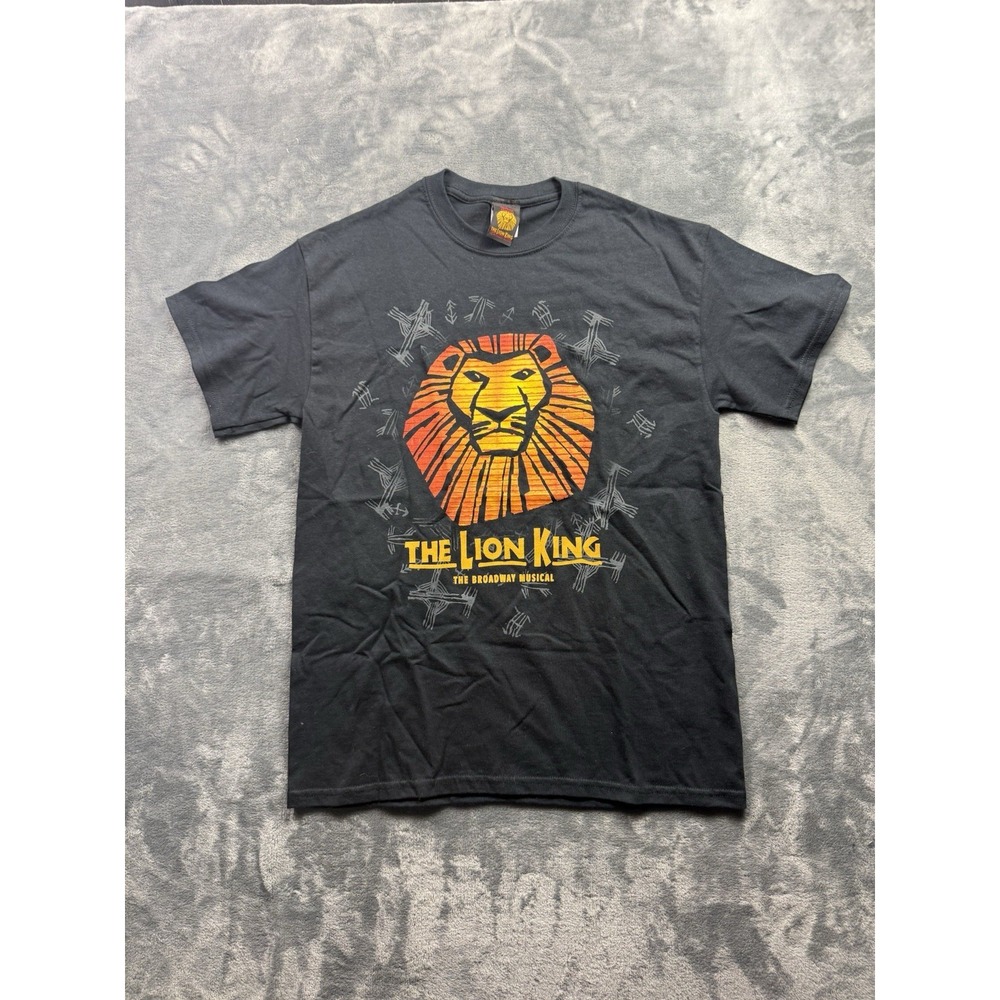The Lion King Broadway Musical Tshirt Sz M unisex Black Crew Neck Front Graphic